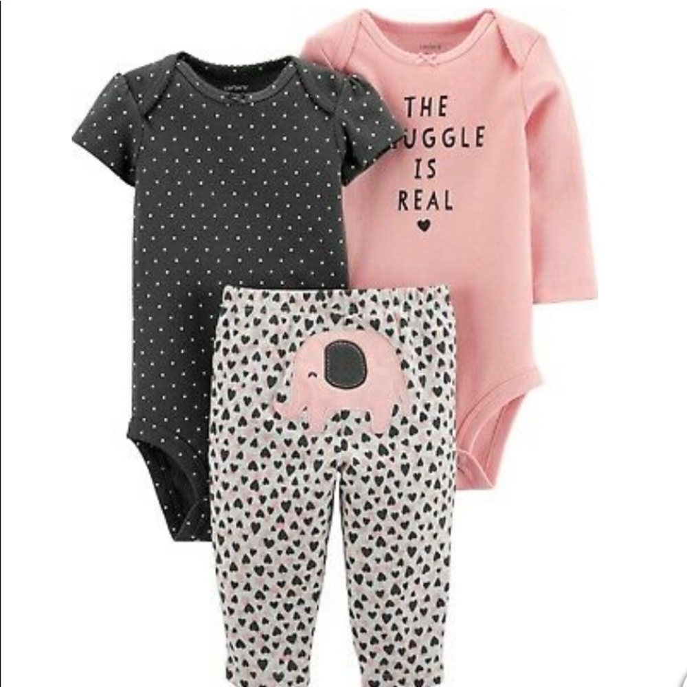 SOLD 🐣18M Carter’s 3pc set